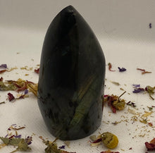 Load image into Gallery viewer, Labradorite Flame
