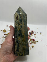 Load image into Gallery viewer, Ocean Jasper 17cm Tower
