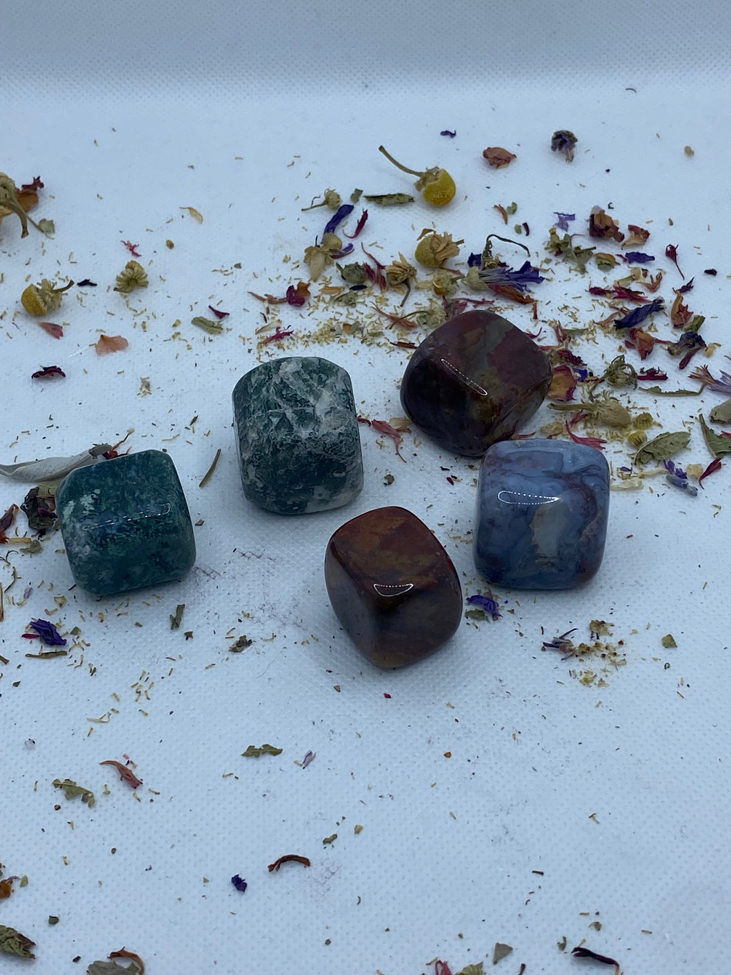 Colour Moss Agate Cubes