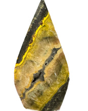 Load image into Gallery viewer, Bumblebee Jasper Freeform
