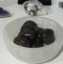 Load image into Gallery viewer, Garnet Tumble Stone
