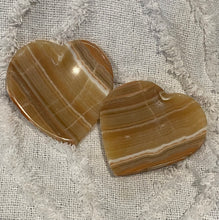 Load image into Gallery viewer, Onyx Heart Bowl
