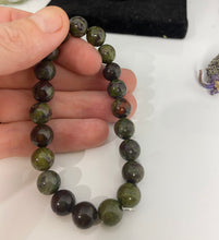 Load image into Gallery viewer, Crystal Bead Bracelets
