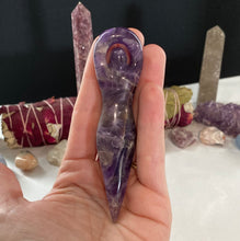 Load image into Gallery viewer, Amethyst or Rose Quartz Goddess
