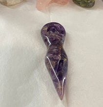 Load image into Gallery viewer, Amethyst or Rose Quartz Goddess
