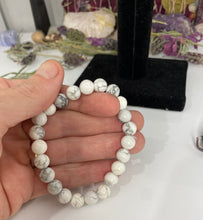 Load image into Gallery viewer, Crystal Bead Bracelets
