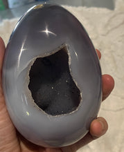 Load image into Gallery viewer, Agate Egg- With Druzy
