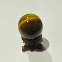 Load image into Gallery viewer, Tigers Eye Sphere 32mm
